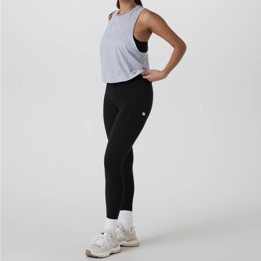Vuori - Coastal Lifestyle Tank - NWT